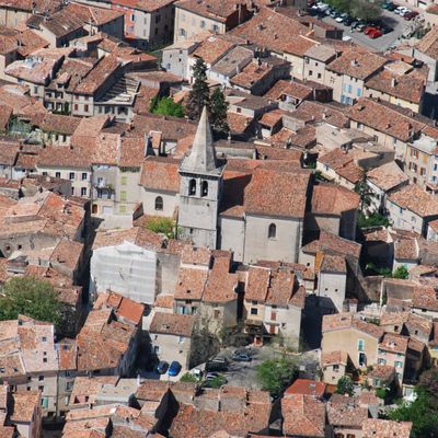 Blick auf die Altstadt von Brignoles, Frankreich.