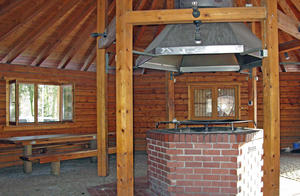 Grillh&uuml;tte Innenansicht