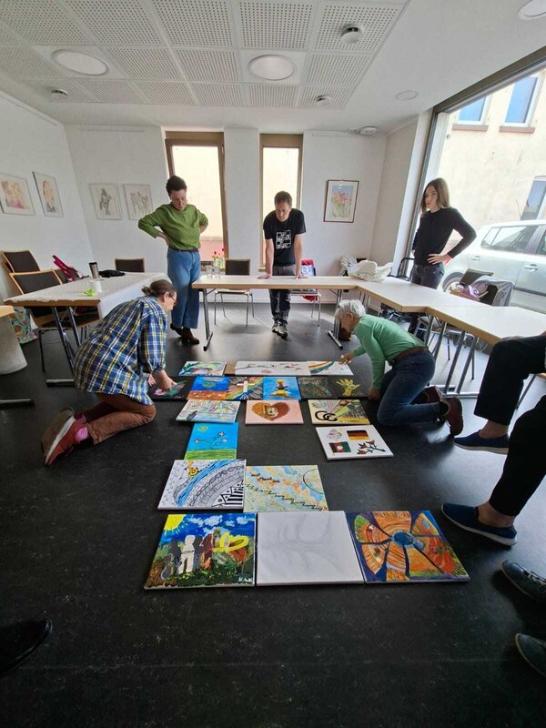 Viefalt in Farbe Collage