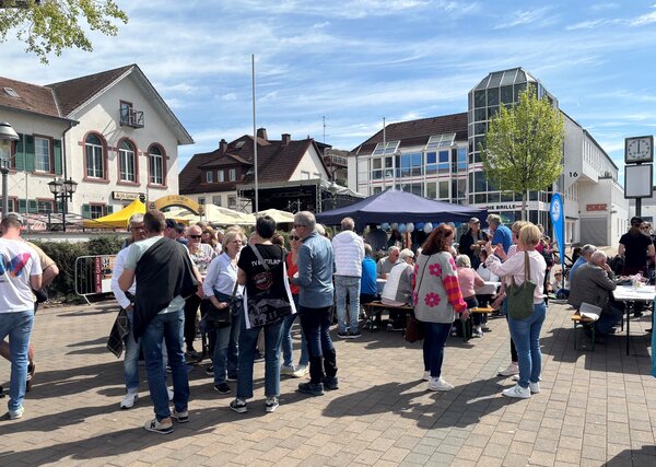 Marktfr&uuml;hst&uuml;ck 25. April 2026 Andrang zugeschnitten