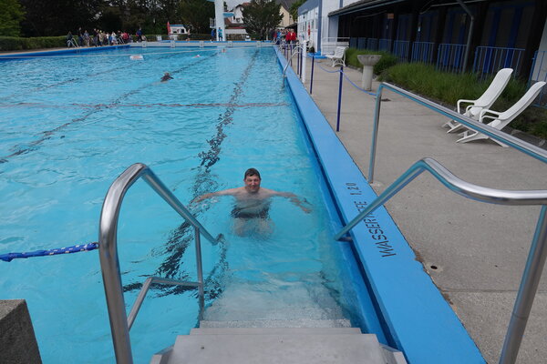 Freibad Saisoner&ouml;ffnung 16. Mai 2026 R&uuml;ddenklau im Wasser