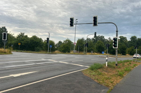Ampel B44 auf Esch