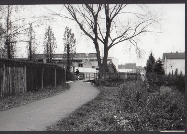 Gr&uuml;ner Weg Throwback