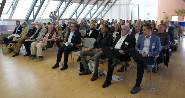 Unternehmerfr&uuml;hst&uuml;ck 27. Oktober 2026 Publikum